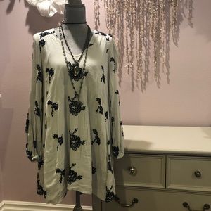 NWOT FREE PEOPLE EMMA EMBROIDERED DRESS